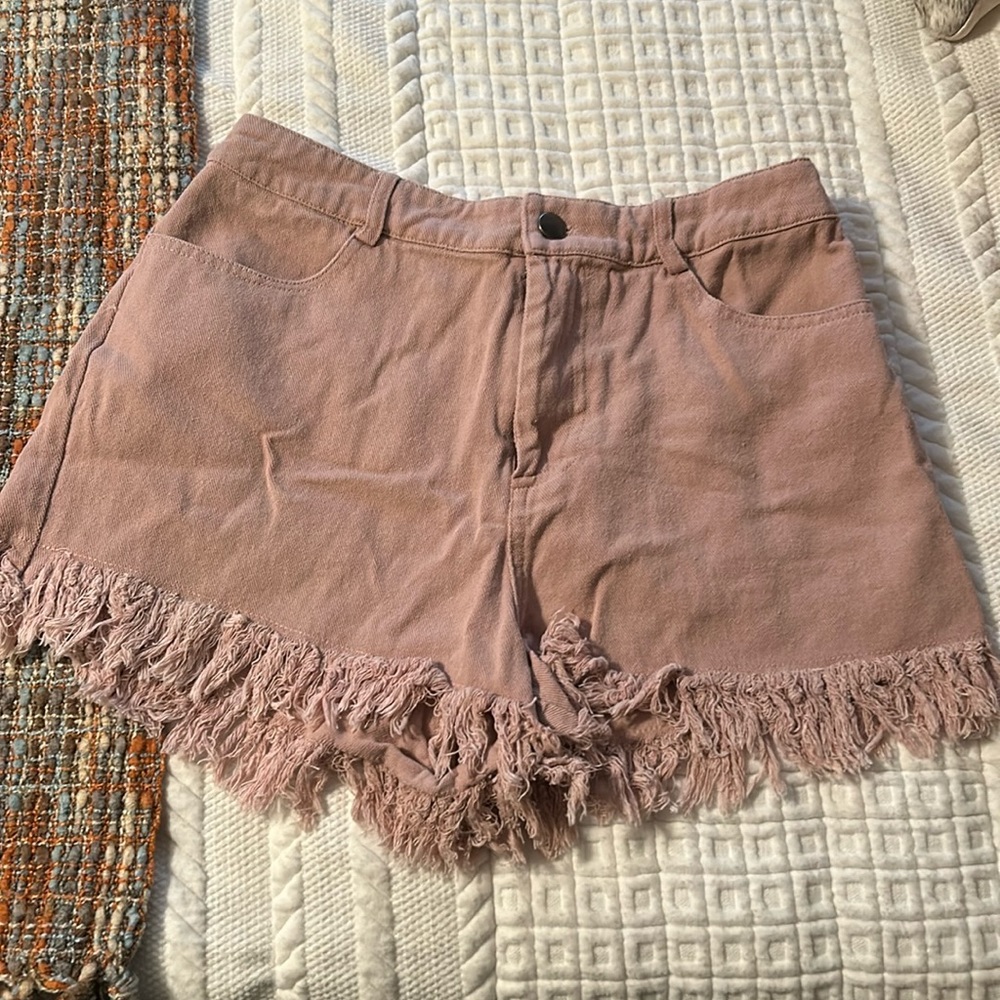 NWOT pink jean shorts